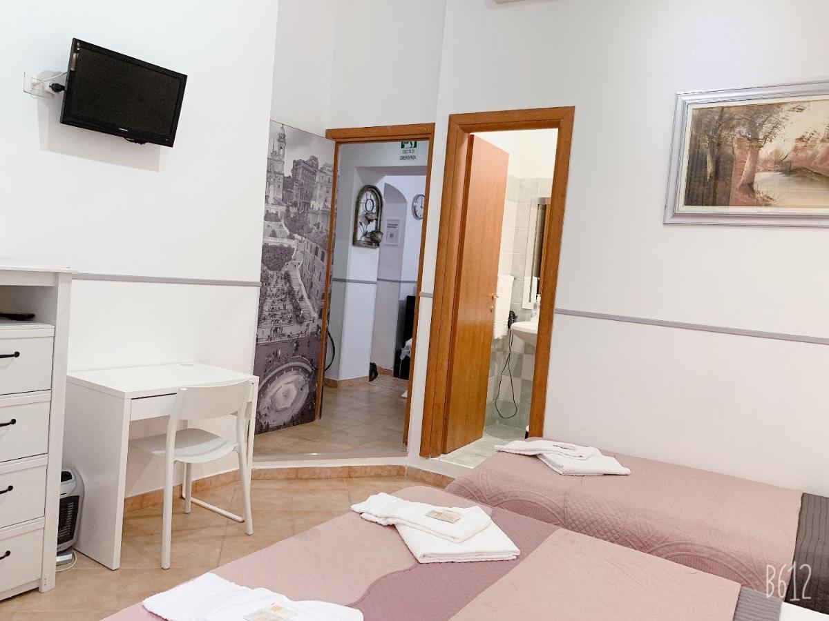 Hotel Golden Ratio Roma Esterno foto