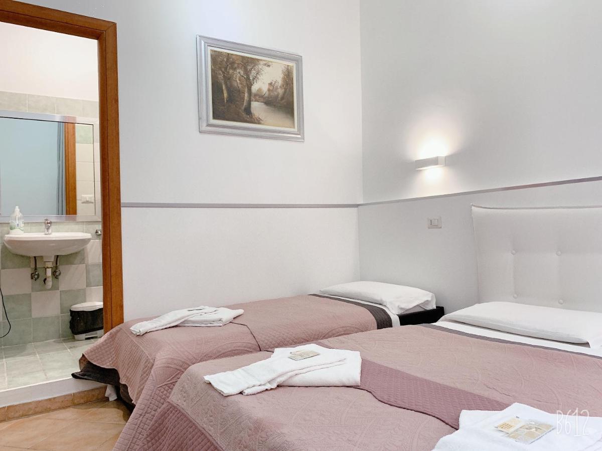 Hotel Golden Ratio Roma Esterno foto