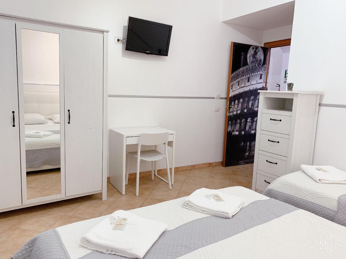 Hotel Golden Ratio Roma Esterno foto