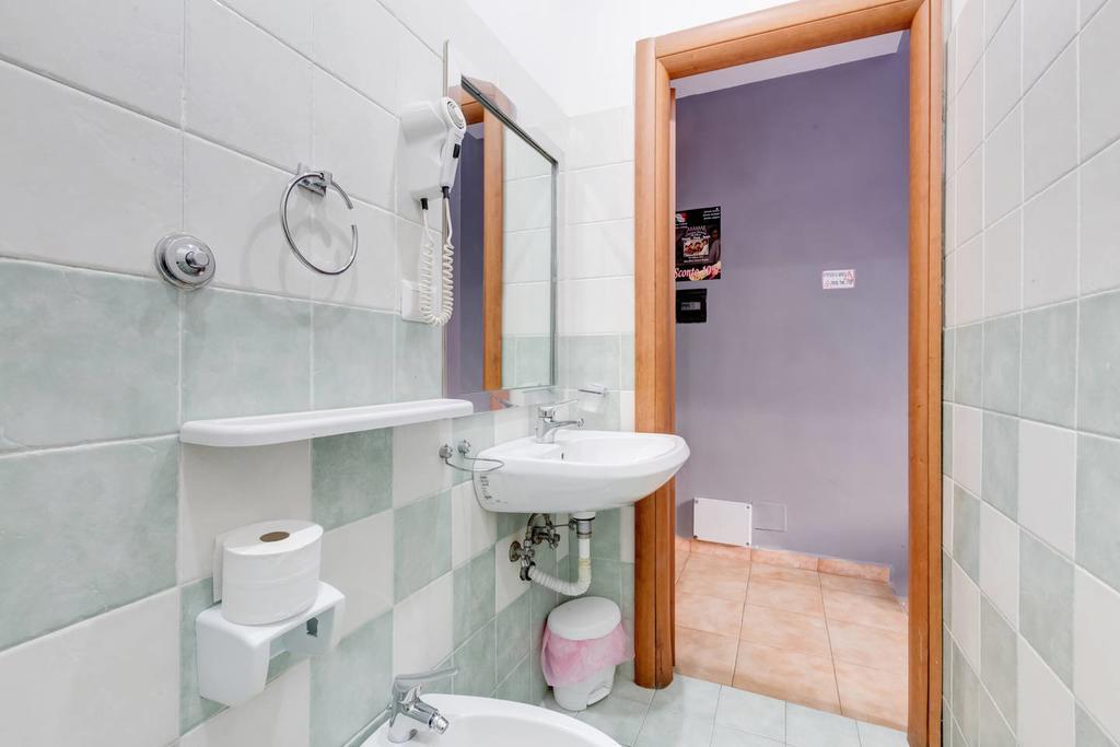 Hotel Golden Ratio Roma Esterno foto